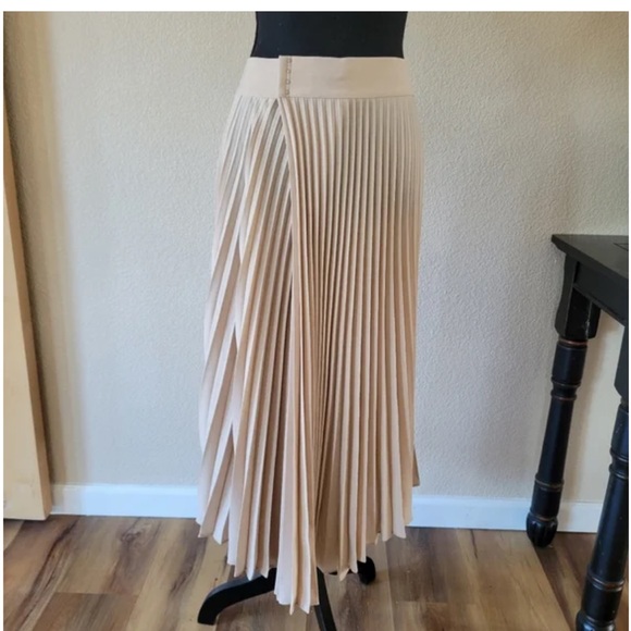 Vince skirt size 4 - Picture 3 of 8